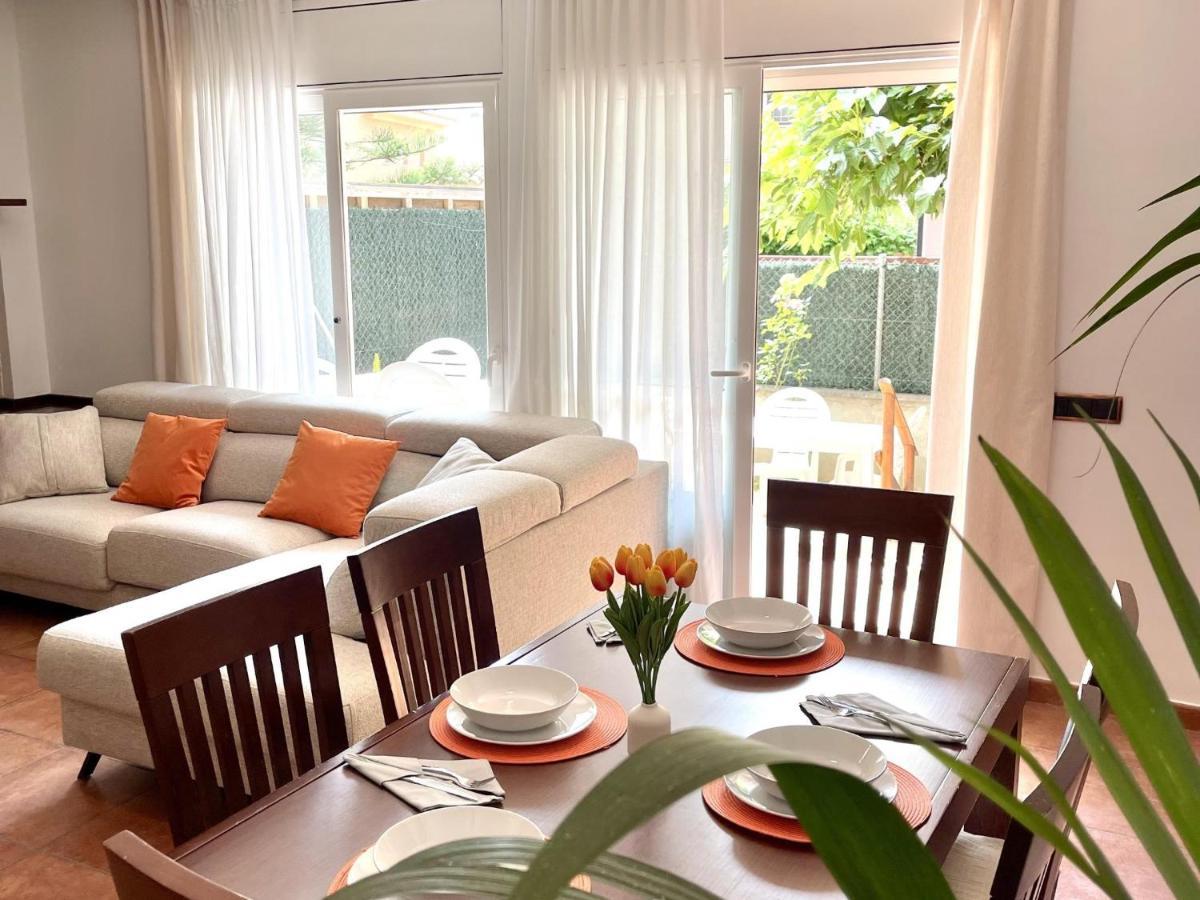 Apartbeach Mas Den Bosch Climatizada Y Jardin Hébergement de vacances Cambrils